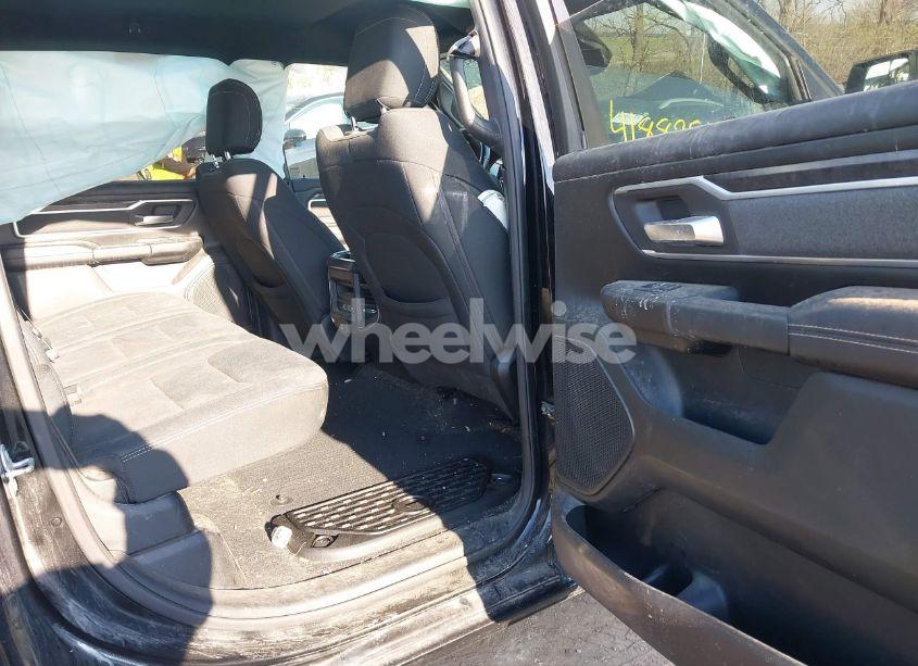 Photo 8 of 2019 Ram 1500 BIG HORN/LONE STAR 4X4 5'7 BOX (VIN 1C6RRFFG0KN675476)