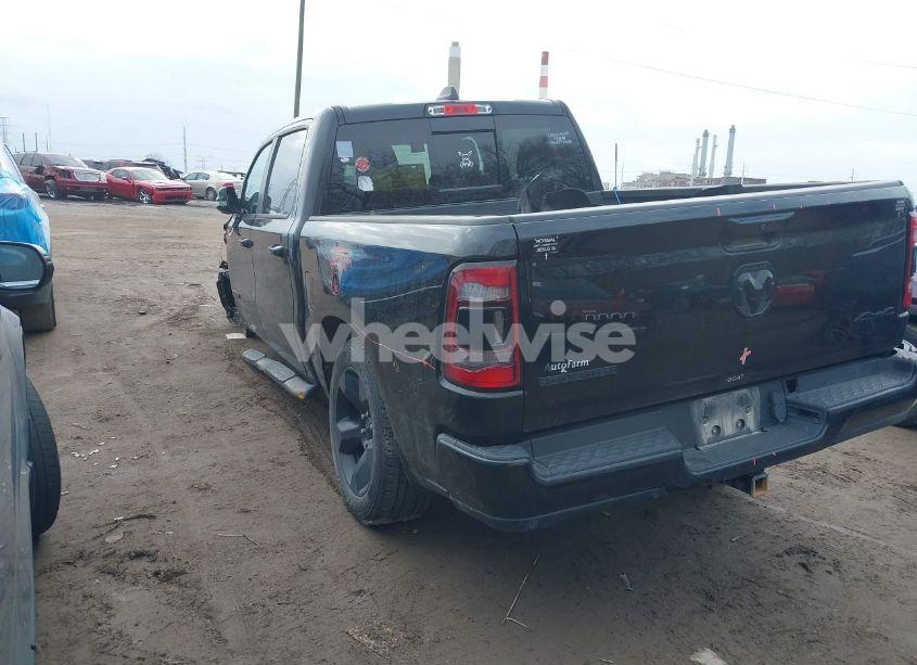 Photo 3 of 2019 Ram 1500 BIG HORN/LONE STAR 4X4 5'7 BOX (VIN 1C6RRFFG0KN733263)