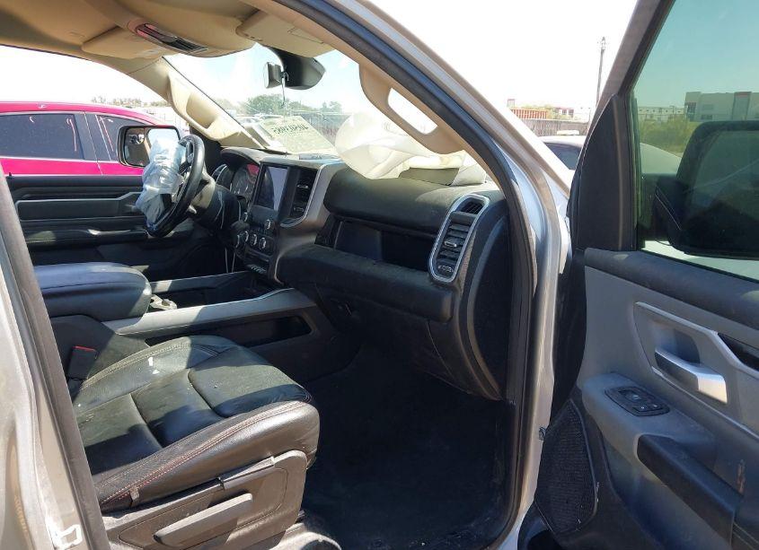 Photo 5 of 2020 Ram 1500 (VIN 1C6RRFFG0LN297435)