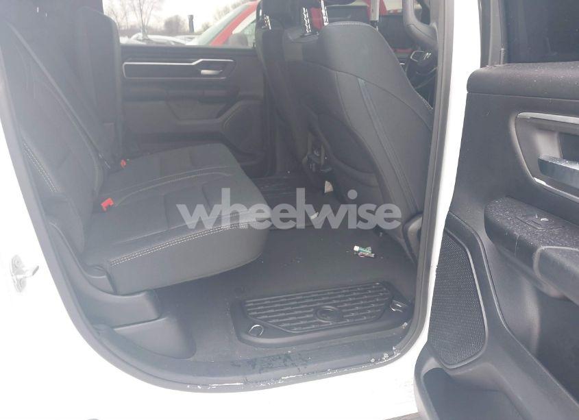 Photo 8 of 2020 Ram 1500 BIG HORN 4X4 5'7 BOX (VIN 1C6RRFFG0LN364101)