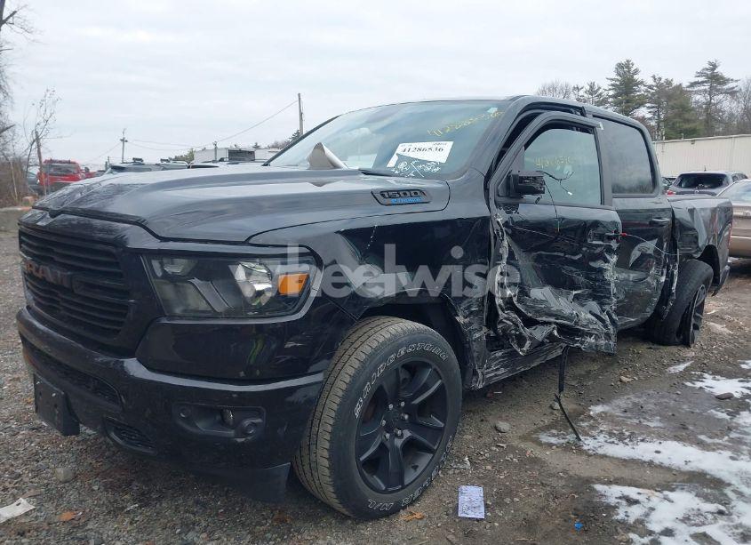 Photo 2 of 2021 Ram 1500 BIG HORN 4X4 5'7 BOX (VIN 1C6RRFFG0MN618620)