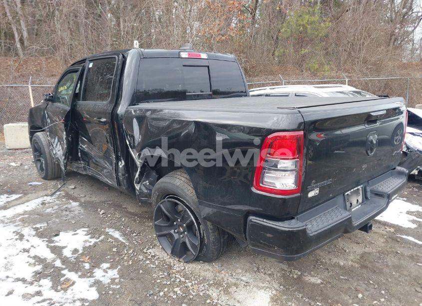 Photo 3 of 2021 Ram 1500 BIG HORN 4X4 5'7 BOX (VIN 1C6RRFFG0MN618620)