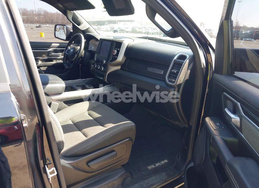 Photo 5 of 2019 Ram 1500 BIG HORN/LONE STAR 4X4 5'7 BOX (VIN 1C6RRFFG1KN917238)