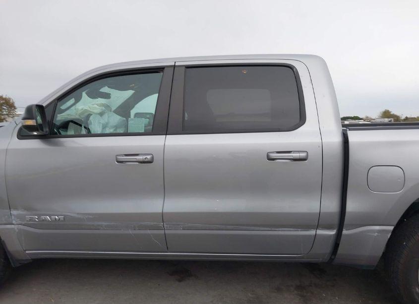 Photo 15 of 2022 Ram 1500 BIG HORN 4X4 5'7 BOX (VIN 1C6RRFFG1NN455168)