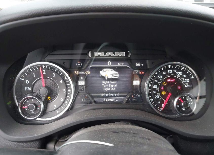 Photo 7 of 2022 Ram 1500 BIG HORN 4X4 5'7 BOX (VIN 1C6RRFFG1NN455168)