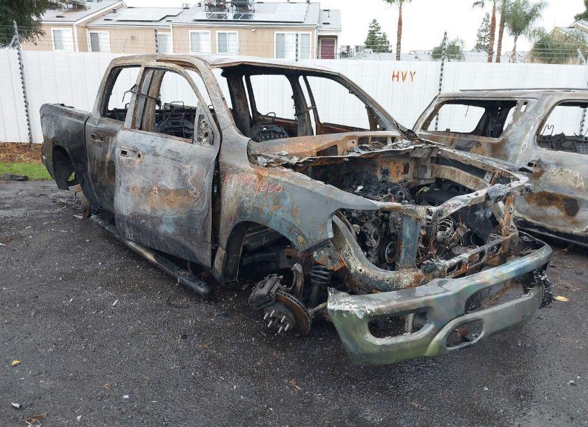 2020 Ram 1500 BIG HORN 4X4 5'7 BOX (VIN 1C6RRFFG2LN371342) main photo