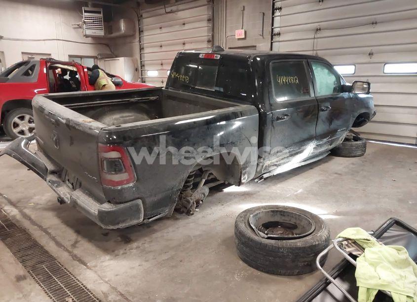 Photo 4 of 2019 Ram 1500 BIG HORN/LONE STAR 4X4 5'7 BOX (VIN 1C6RRFFG3KN721950)