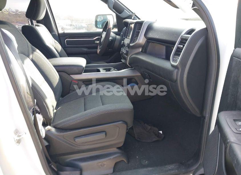 Photo 5 of 2019 Ram 1500 BIG HORN/LONE STAR 4X4 5'7 BOX (VIN 1C6RRFFG4KN790971)