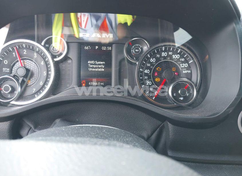 Photo 7 of 2019 Ram 1500 BIG HORN/LONE STAR 4X4 5'7 BOX (VIN 1C6RRFFG4KN790971)