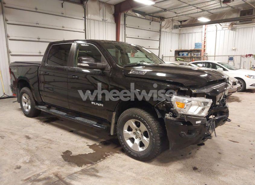 2019 Ram 1500 BIG HORN/LONE STAR 4X4 5'7 BOX (VIN 1C6RRFFG6KN675708) main photo