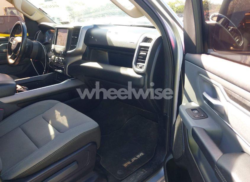 Photo 5 of 2019 Ram 1500 BIG HORN/LONE STAR 4X4 5'7 BOX (VIN 1C6RRFFG6KN725216)