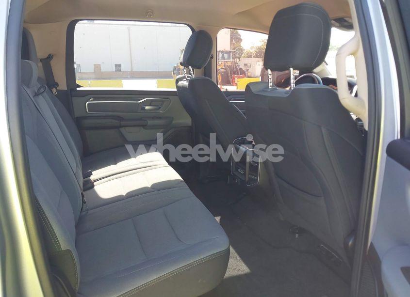 Photo 8 of 2019 Ram 1500 BIG HORN/LONE STAR 4X4 5'7 BOX (VIN 1C6RRFFG6KN725216)