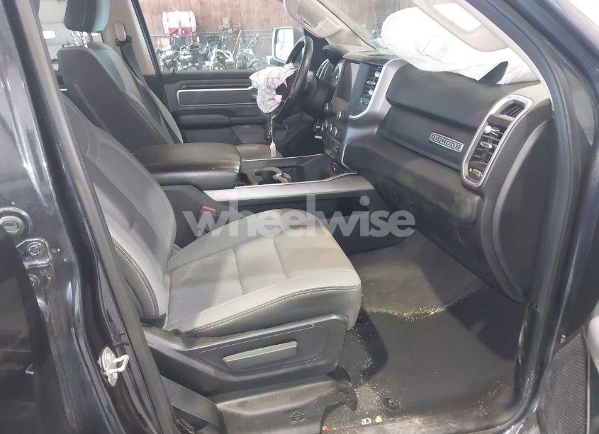 Photo 5 of 2019 Ram 1500 BIG HORN/LONE STAR 4X4 5'7 BOX (VIN 1C6RRFFG7KN817483)