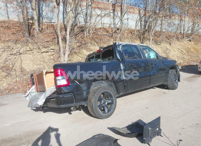 Photo 4 of 2019 Ram 1500 BIG HORN/LONE STAR 4X4 5'7 BOX (VIN 1C6RRFFG7KN917244)