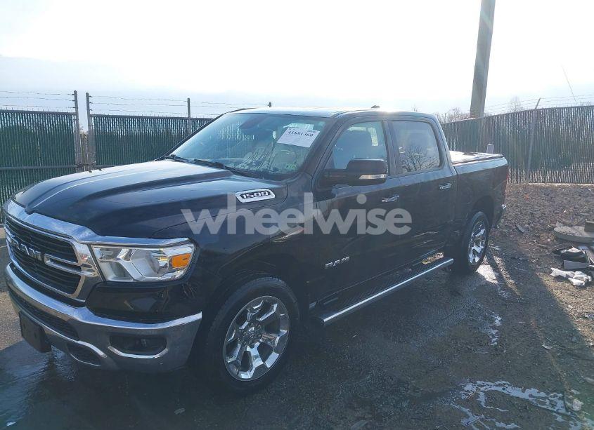 Photo 2 of 2020 Ram 1500 BIG HORN 4X4 5'7 BOX (VIN 1C6RRFFG7LN299084)