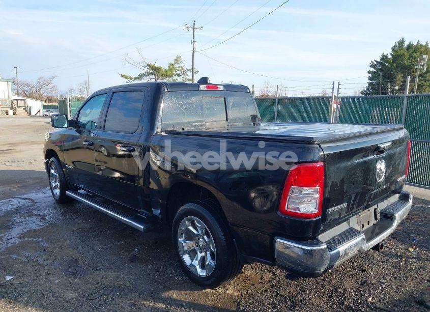 Photo 3 of 2020 Ram 1500 BIG HORN 4X4 5'7 BOX (VIN 1C6RRFFG7LN299084)