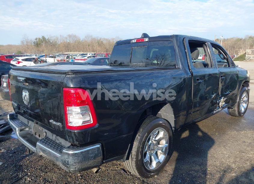 Photo 4 of 2020 Ram 1500 BIG HORN 4X4 5'7 BOX (VIN 1C6RRFFG7LN299084)