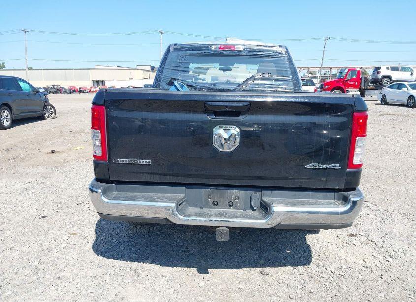 Photo 16 of 2021 Ram 1500 BIG HORN 4X4 5'7 BOX (VIN 1C6RRFFG7MN556391)