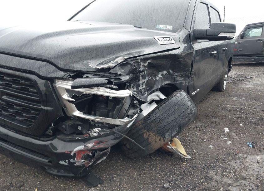 Photo 17 of 2022 Ram 1500 BIG HORN 4X4 5'7 BOX (VIN 1C6RRFFG7NN392190)