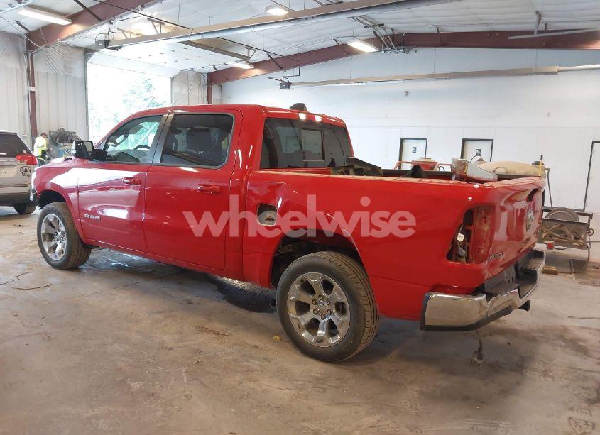 Photo 3 of 2022 Ram 1500 BIG HORN 4X4 5'7 BOX (VIN 1C6RRFFG7NN455417)