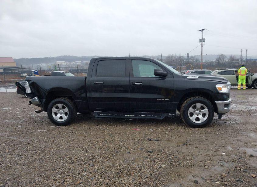 Photo 13 of 2019 Ram 1500 BIG HORN/LONE STAR 4X4 5'7 BOX (VIN 1C6RRFFG8KN911744)