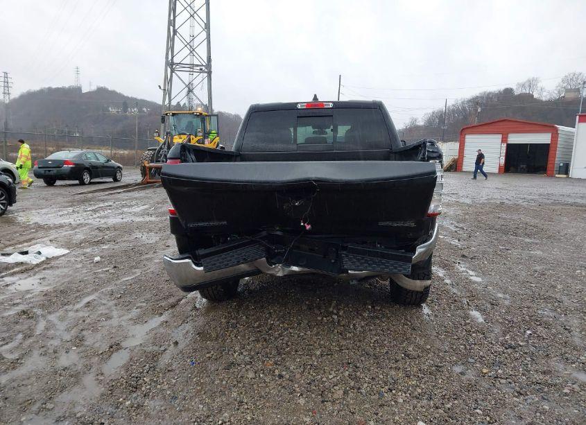 Photo 6 of 2019 Ram 1500 BIG HORN/LONE STAR 4X4 5'7 BOX (VIN 1C6RRFFG8KN911744)