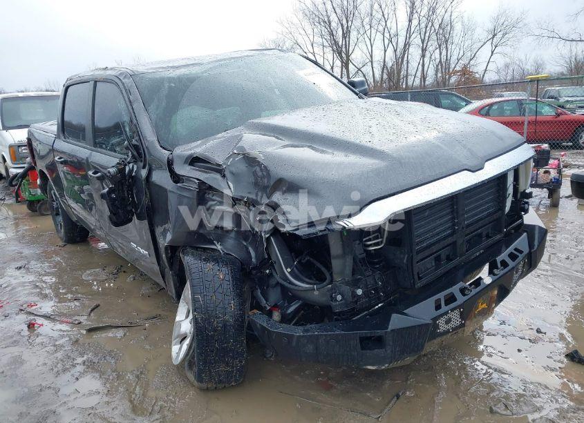 2019 Ram 1500 (VIN 1C6RRFFG8KN920072) main photo