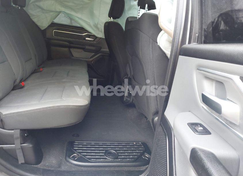 Photo 8 of 2019 Ram 1500 (VIN 1C6RRFFG8KN920072)