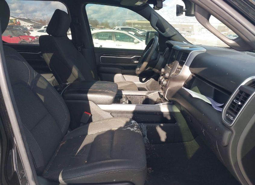 Photo 5 of 2019 Ram 1500 BIG HORN/LONE STAR 4X4 5'7 BOX (VIN 1C6RRFFG9KN920033)