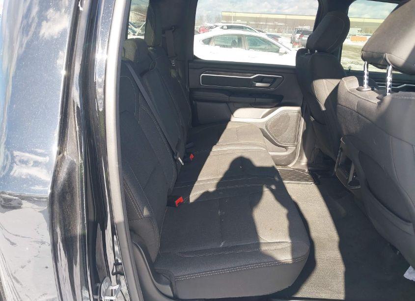 Photo 8 of 2019 Ram 1500 BIG HORN/LONE STAR 4X4 5'7 BOX (VIN 1C6RRFFG9KN920033)