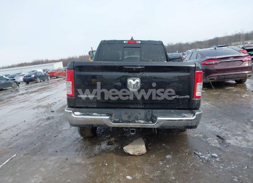 Photo 16 of 2021 Ram 1500 BIG HORN 4X4 5'7 BOX (VIN 1C6RRFFG9MN521903)