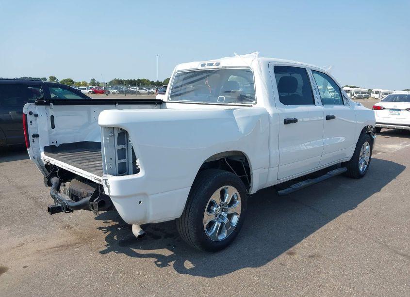 Photo 4 of 2023 Ram 1500 BIG HORN 4X4 5'7 BOX (VIN 1C6RRFFG9PN550936)