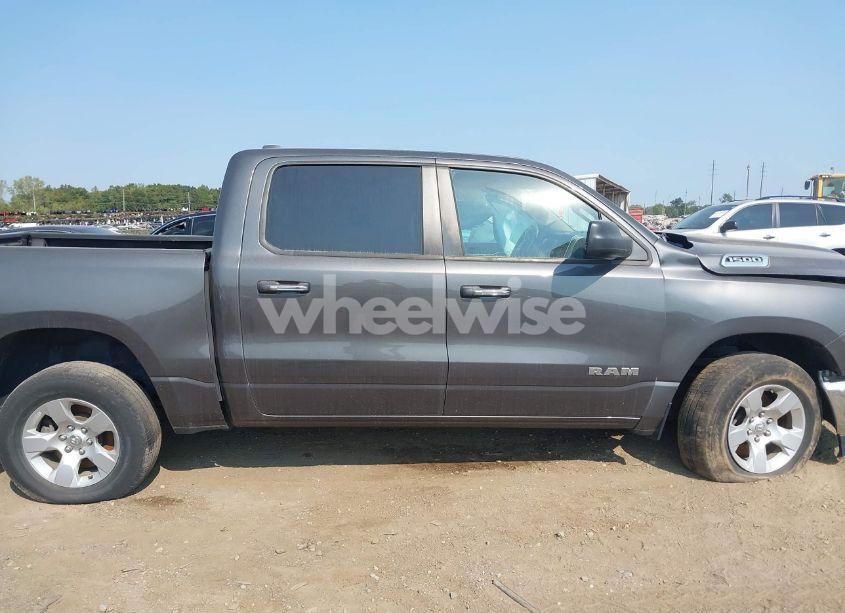 Photo 13 of 2019 Ram 1500 (VIN 1C6RRFFGXKN709911)