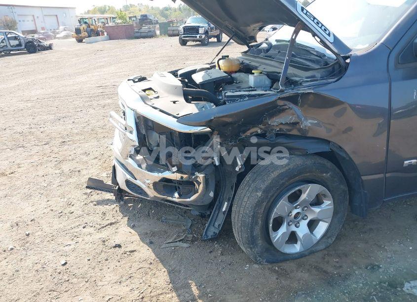 Photo 17 of 2019 Ram 1500 (VIN 1C6RRFFGXKN709911)