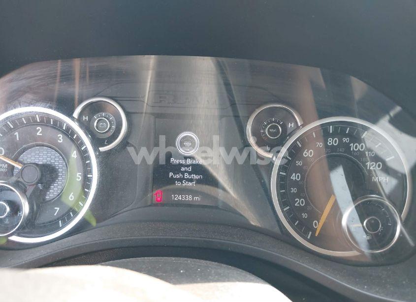 Photo 7 of 2019 Ram 1500 (VIN 1C6RRFFGXKN709911)