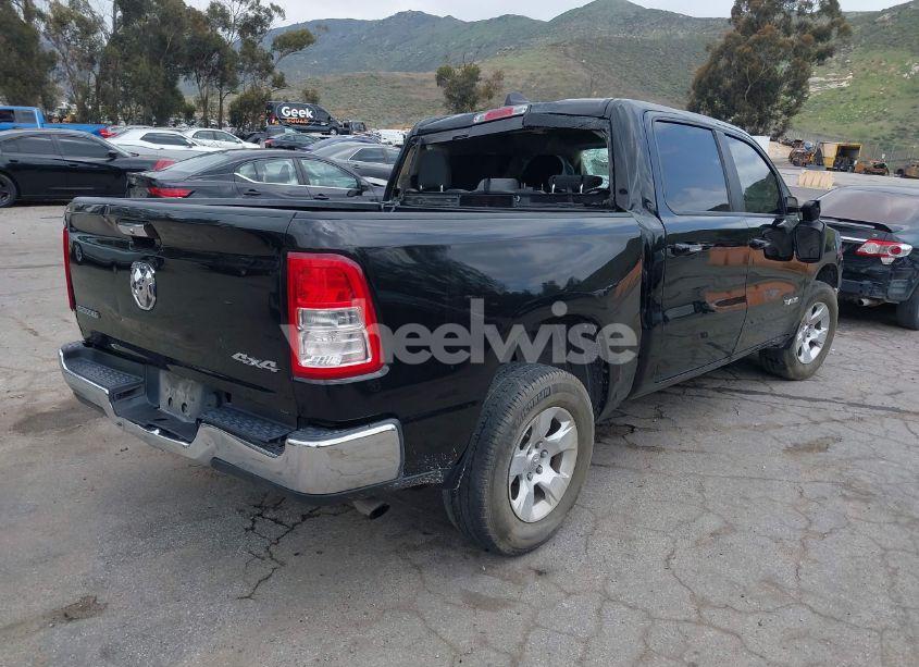 Photo 4 of 2020 Ram 1500 BIG HORN 4X4 5'7 BOX (VIN 1C6RRFFGXLN109231)