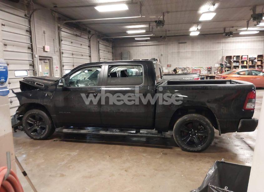 Photo 15 of 2022 Ram 1500 BIG HORN 4X4 5'7 BOX (VIN 1C6RRFFGXNN226276)