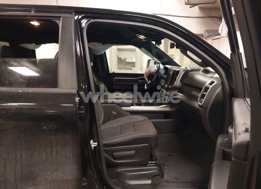 Photo 5 of 2022 Ram 1500 BIG HORN 4X4 5'7 BOX (VIN 1C6RRFFGXNN226276)