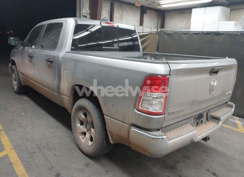 Photo 3 of 2023 Ram 1500 BIG HORN 4X4 5'7 BOX (VIN 1C6RRFFGXPN643299)