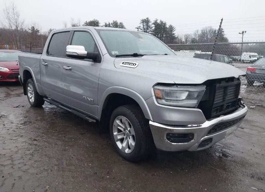 2019 Ram 1500 LARAMIE 4X4 5'7 BOX (VIN 1C6RRFJG9KN901554) main photo