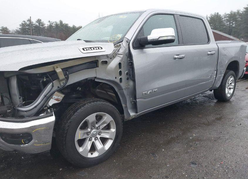 Photo 6 of 2019 Ram 1500 LARAMIE 4X4 5'7 BOX (VIN 1C6RRFJG9KN901554)