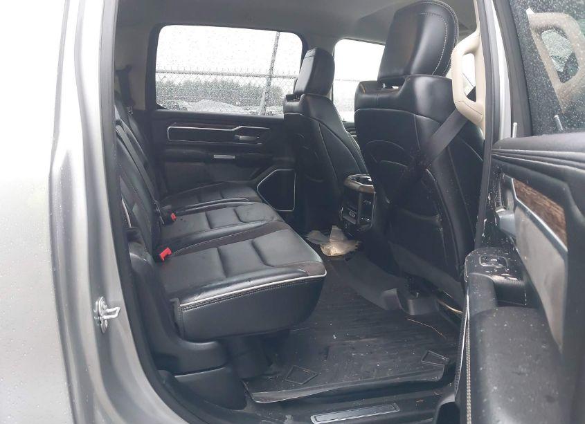 Photo 8 of 2019 Ram 1500 LARAMIE 4X4 5'7 BOX (VIN 1C6RRFJG9KN901554)