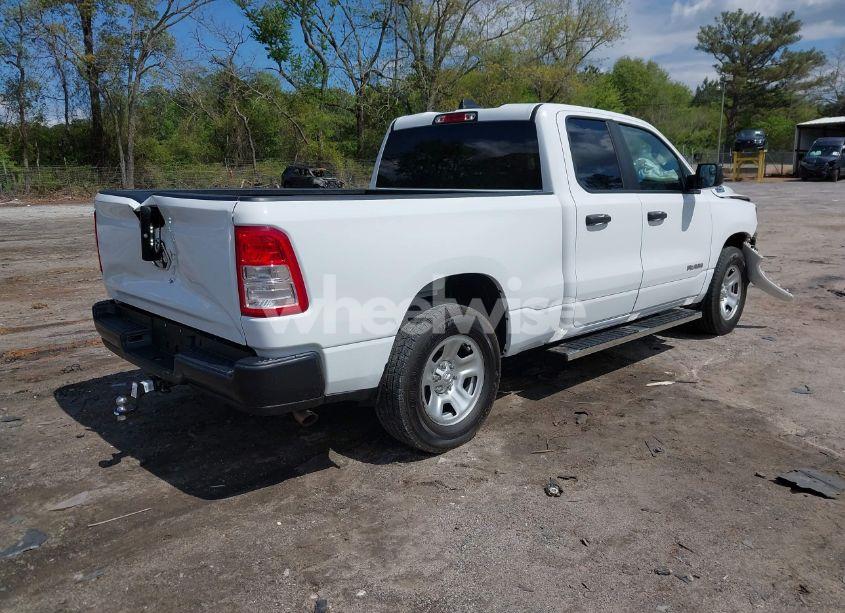 Photo 4 of 2022 Ram 1500 TRADESMAN 4X2 6'4 BOX (VIN 1C6SRECG1NN268755)