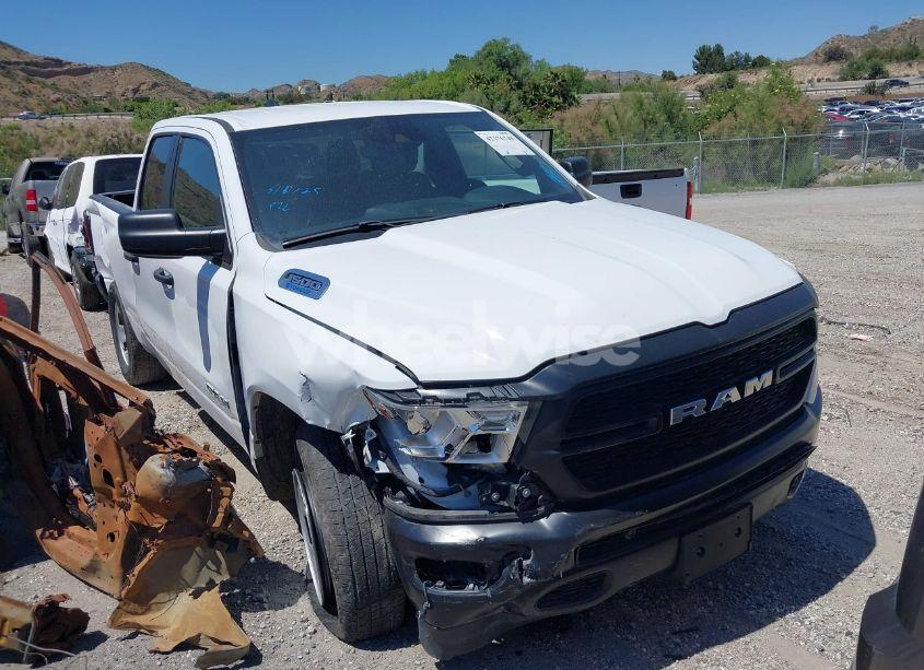 2022 Ram 1500 TRADESMAN 4X2 6'4 BOX (VIN 1C6SRECG7NN435846) main photo