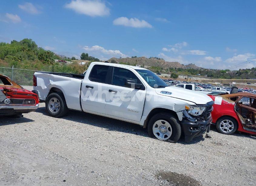 Photo 13 of 2022 Ram 1500 TRADESMAN 4X2 6'4 BOX (VIN 1C6SRECG7NN435846)