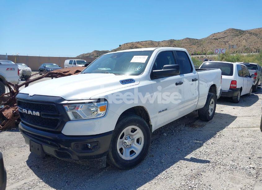 Photo 2 of 2022 Ram 1500 TRADESMAN 4X2 6'4 BOX (VIN 1C6SRECG7NN435846)