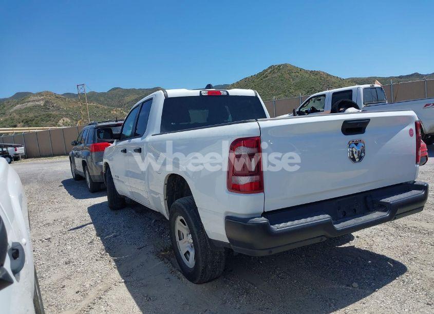 Photo 3 of 2022 Ram 1500 TRADESMAN 4X2 6'4 BOX (VIN 1C6SRECG7NN435846)