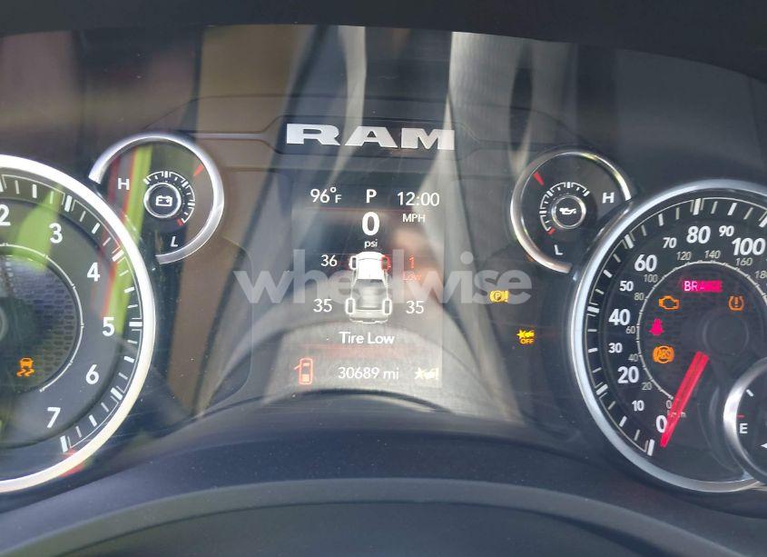 Photo 7 of 2022 Ram 1500 TRADESMAN 4X2 6'4 BOX (VIN 1C6SRECG7NN435846)