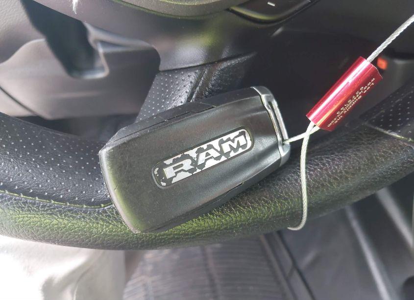 Photo 11 of 2020 Ram 1500 TRADESMAN QUAD CAB 4X2 6'4 BOX (VIN 1C6SRECG9LN385979)