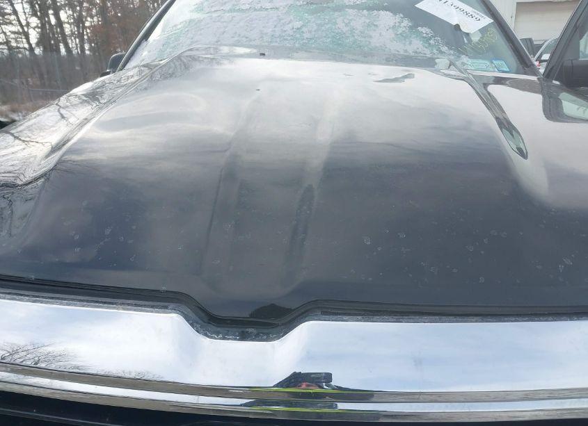 Photo 10 of 2019 Ram 1500 (VIN 1C6SRFBT0KN749564)